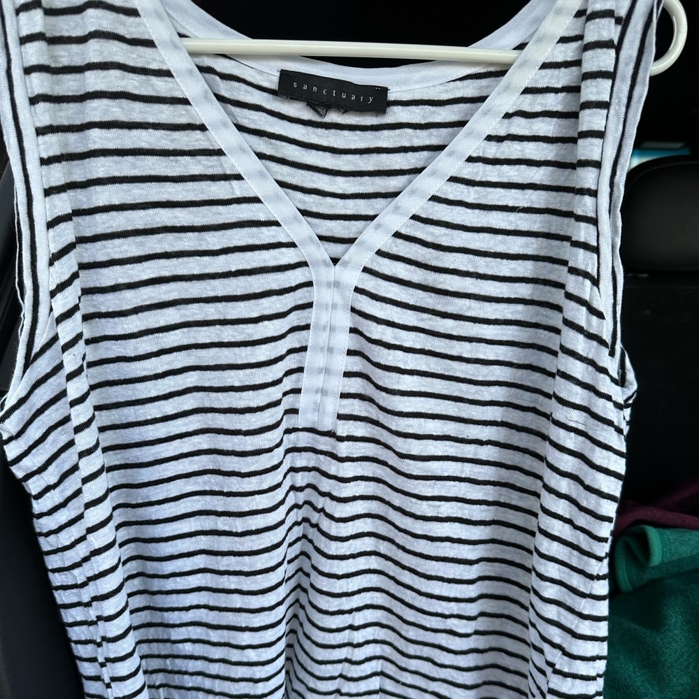 L tank top
